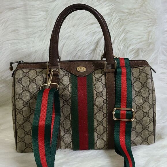 💯Authentic Gucci Handbag 🍀 - Picture 6 of 17